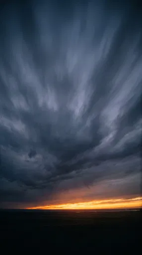 Dramatic Dusk Sky With Streaking Clouds