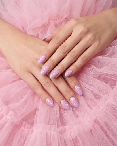 Pastel Lavender and Pink Aura Manicure