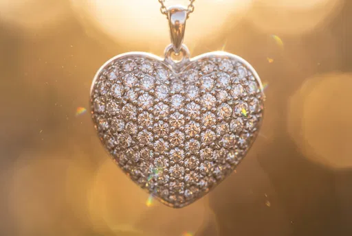 Pavé Diamond Heart Necklace Pendant