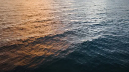 Warm and Cool Ocean Water Texture