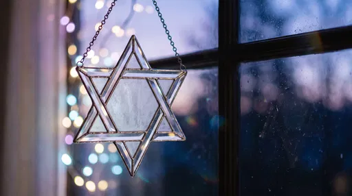 Frosted Glass Star of David Suncatcher