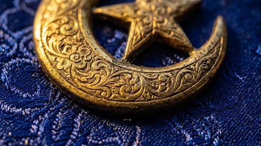 Ornate Gold Crescent and Star Macro