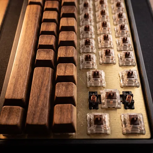 Custom Mechanical Keyboard With Walnut Keycaps