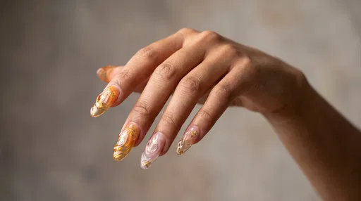 Sculptural Amber and Rose Gel Manicure