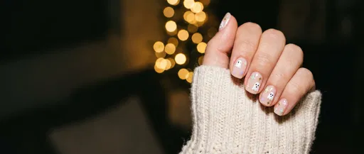 Pastel Ghost Halloween Nail Art Close-Up